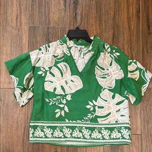 NWOT Rachel Zoe S Green and Cream Tropical Patterned Blouse